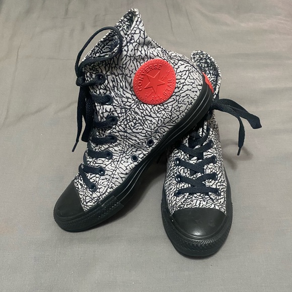 Converse Chuck Taylor All Star x Shoe Palace - Picture 2 of 5